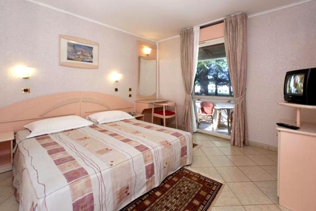 Фотографія Village Laguna Park 4*