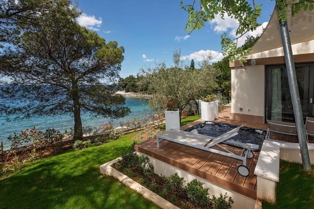 Отель Villas Laguna Bellevue 4*