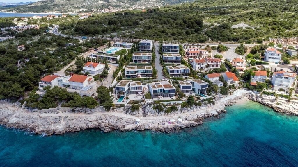Картинка Golden Rays Apartments 4*
