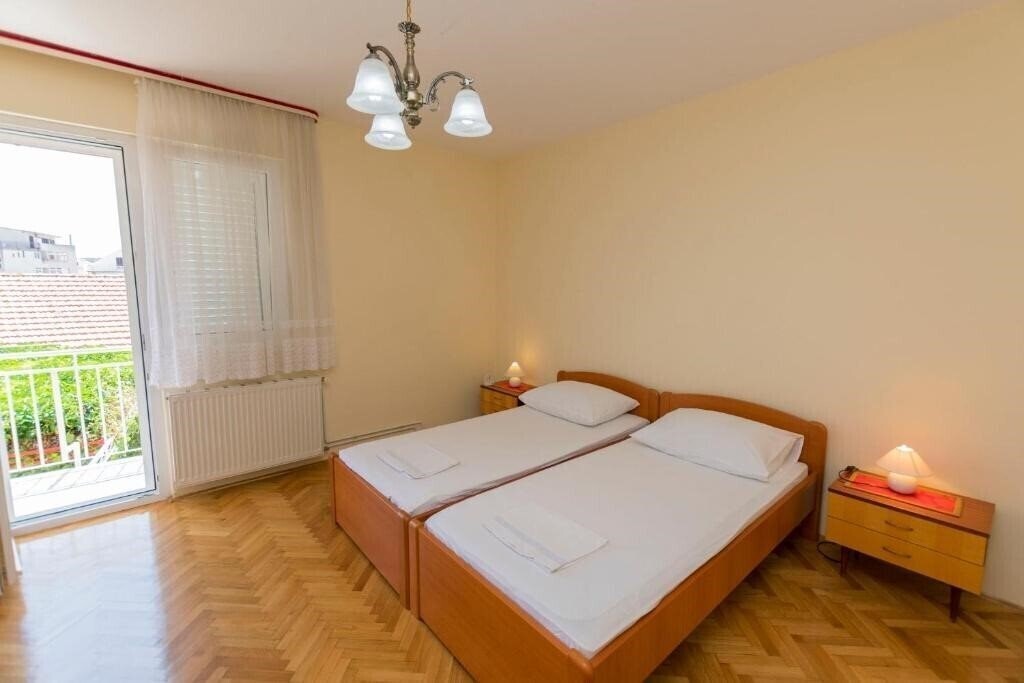Картинка App Hans House 3*