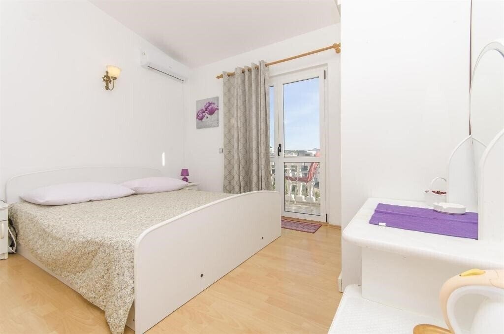 Картинка App & Room Radojka House 3*
