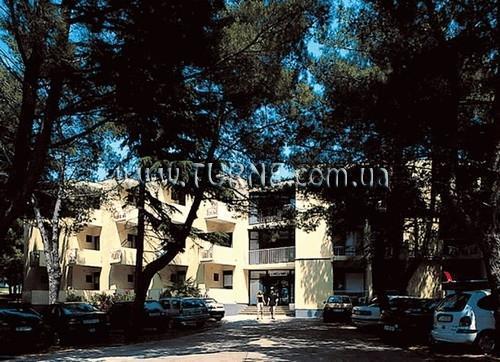 Готель Moj Mir Bungalow 2*