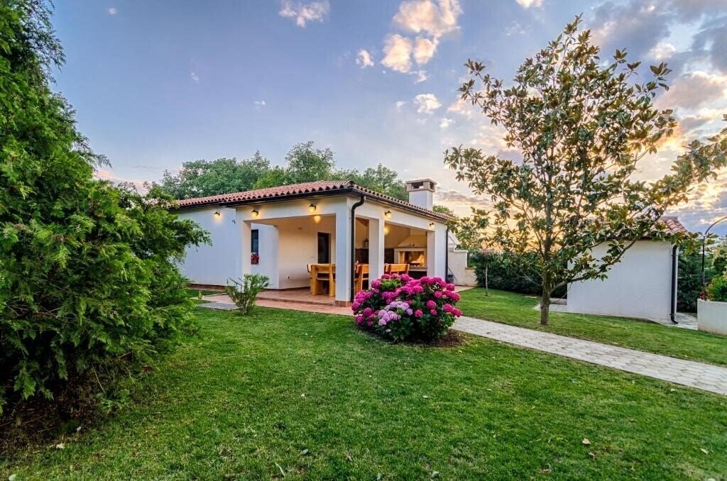 Картинка Apartments Ana 3*