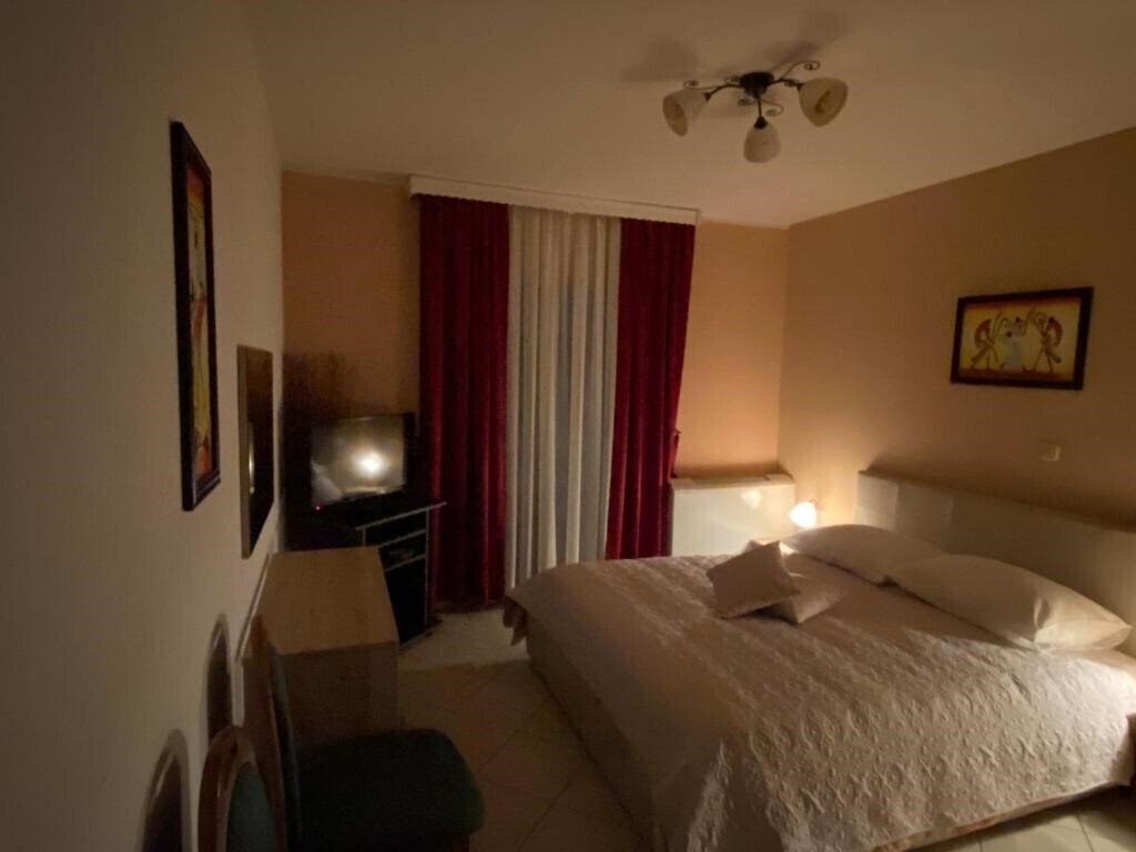 Фото Hotel Aurora 3*