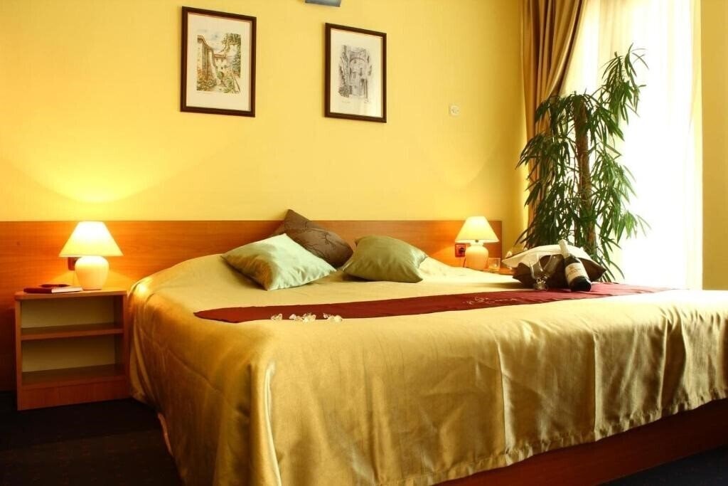 Фото Hotel Pula Resort 3*
