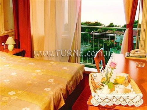 Фотографія Hotel Pula Resort 3*