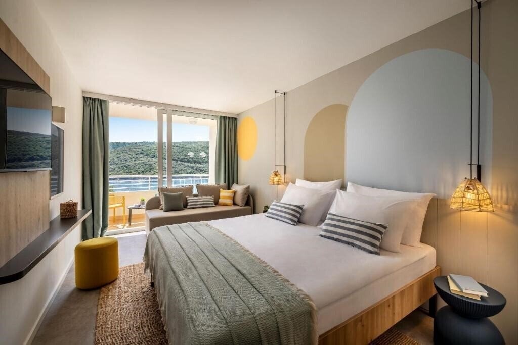 Картинка Sunny Rabac by Valamar 3*