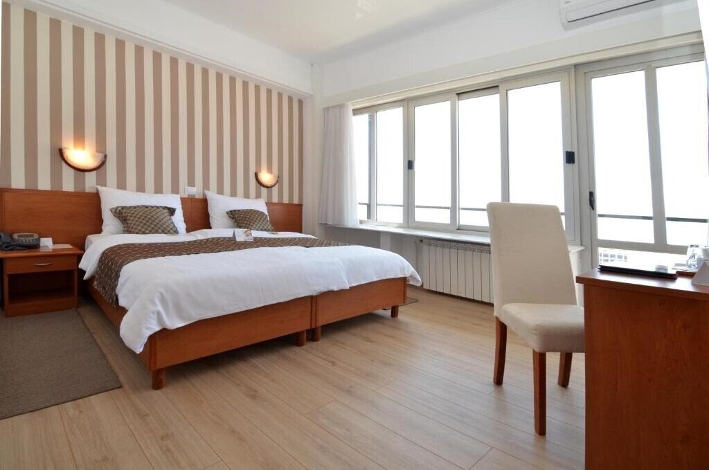 Готель Hotel Neboder 3*