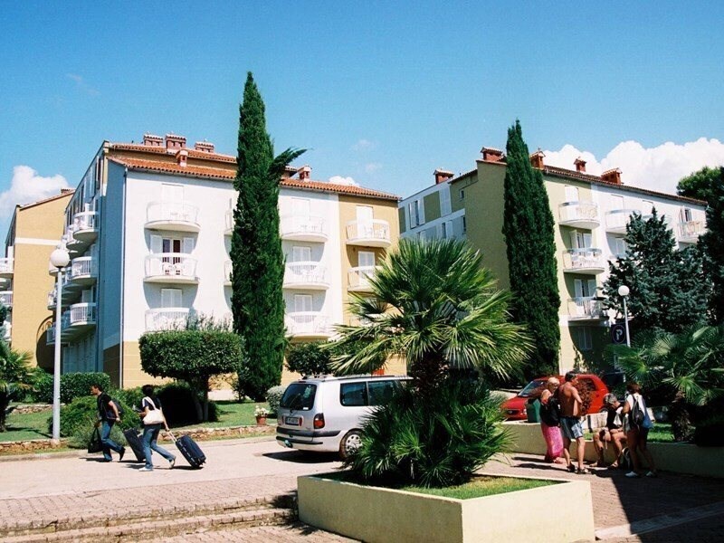 Отель Valdaliso Hotel 2*