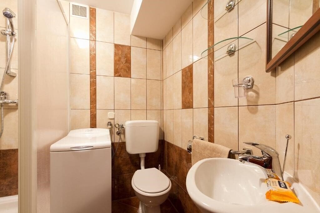 Фото Nino Private Apartment 4*