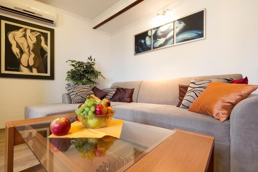 Изображение Nino Private Apartment 4*