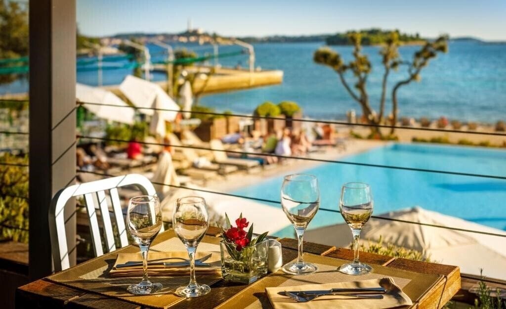 Картинка Amarin Resort Apartments 4*