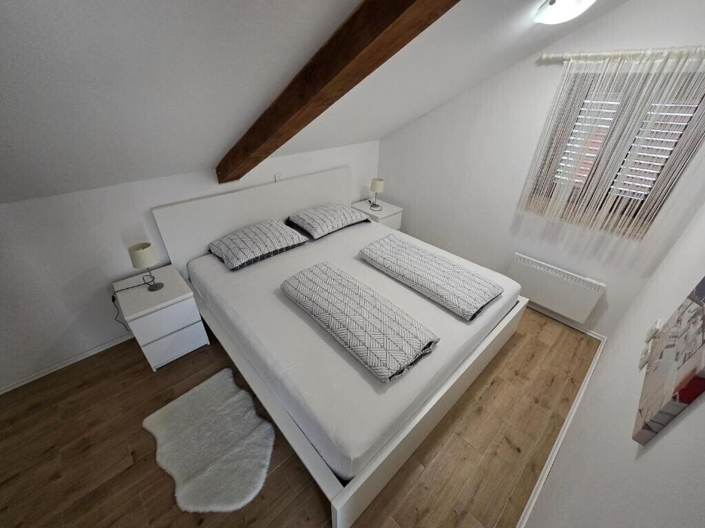 Фото App Ena 3*
