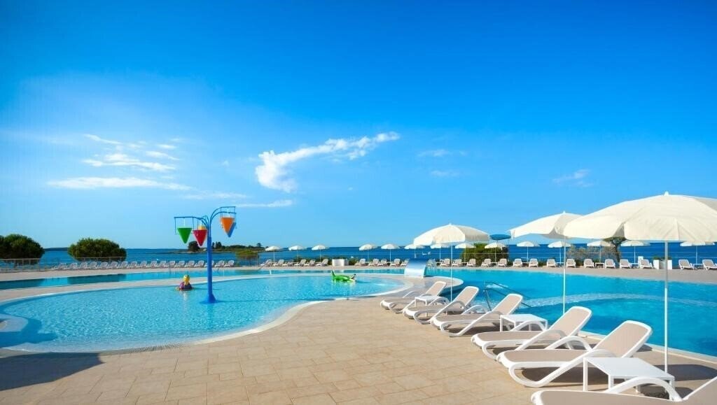 Отель Villas Rubin 3*