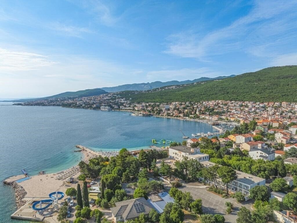 Картинка Slaven (ex. Hotel & Pavilion Slaven) 3*