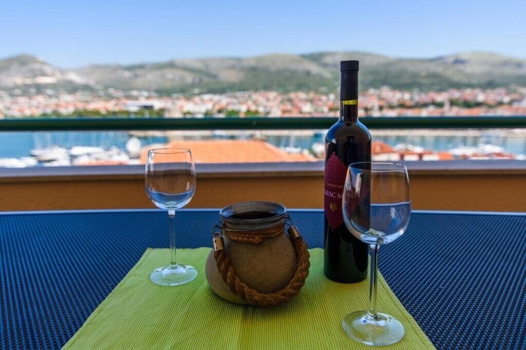 Фотография Apartment Trogir City 3*