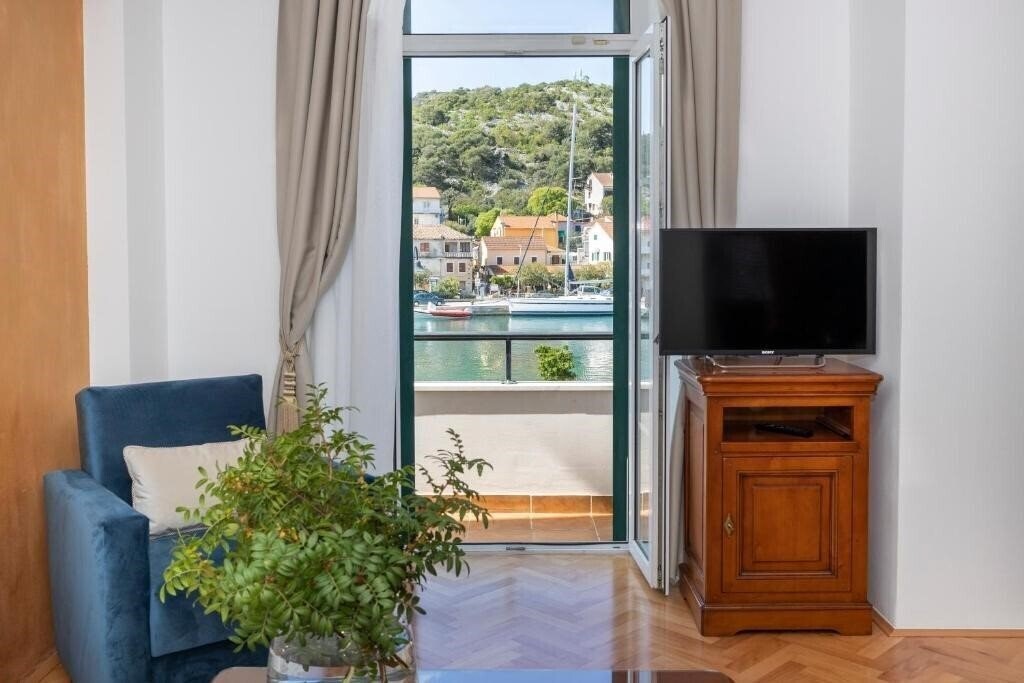 Фото Heritage Hotel Tisno 4*