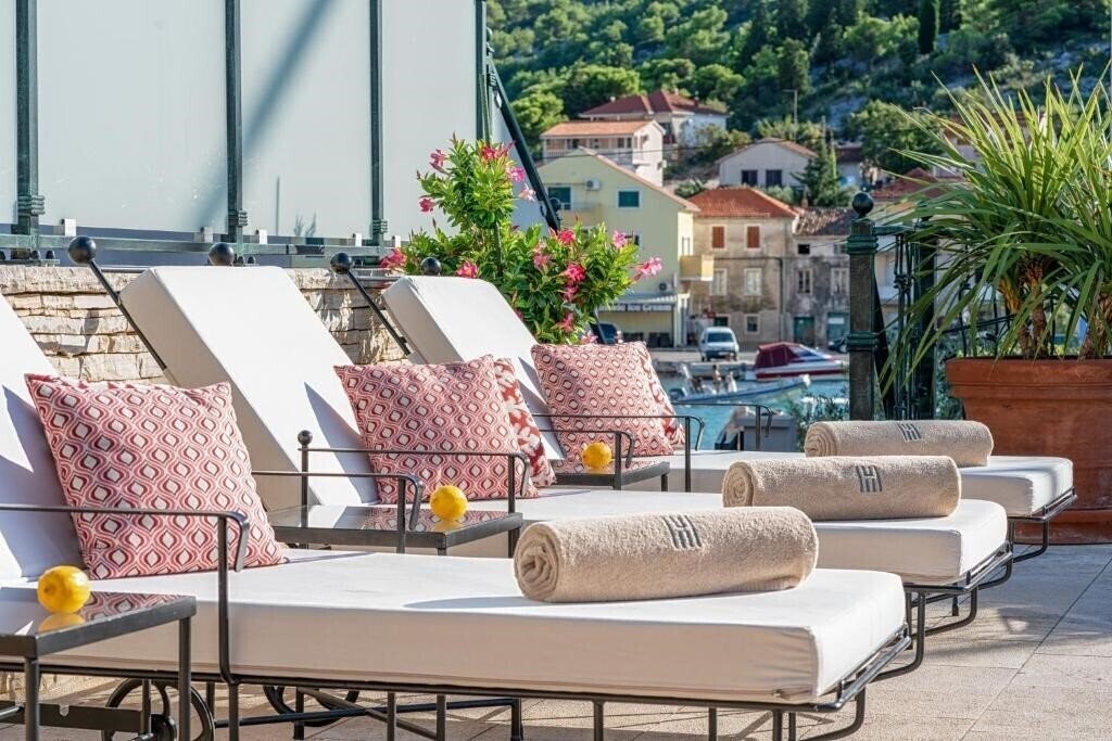 Фотографія Heritage Hotel Tisno 4*