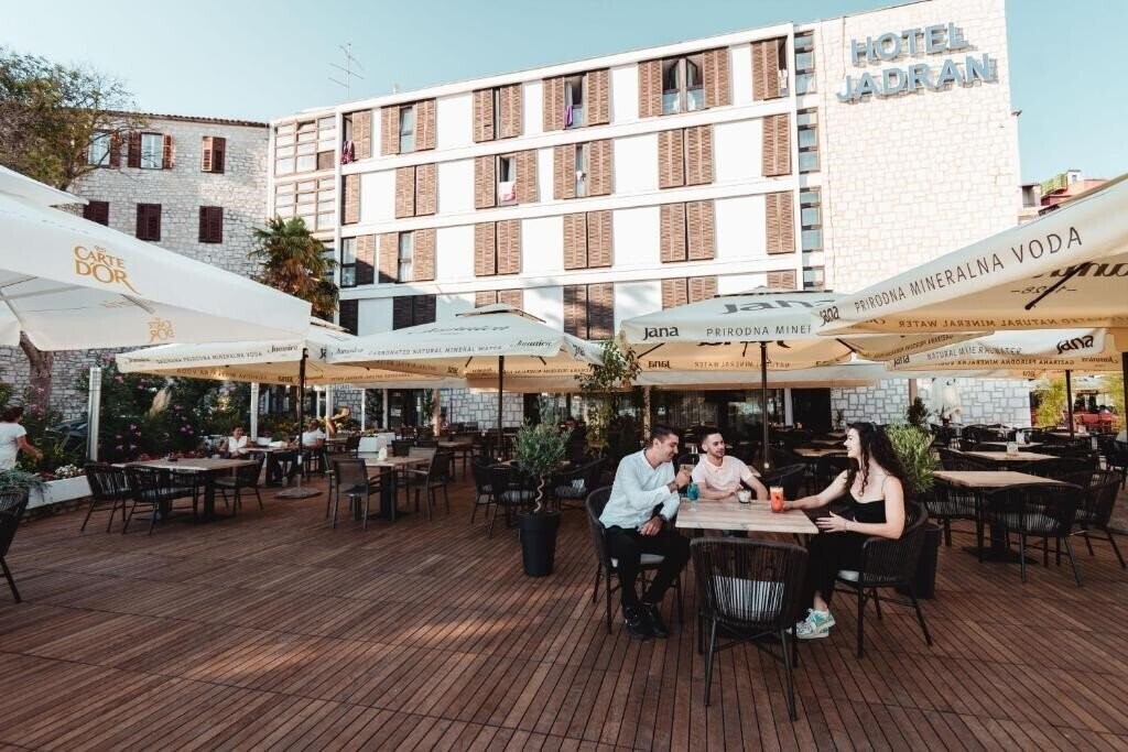 Готель Jadran Hotel Sibenik 3*