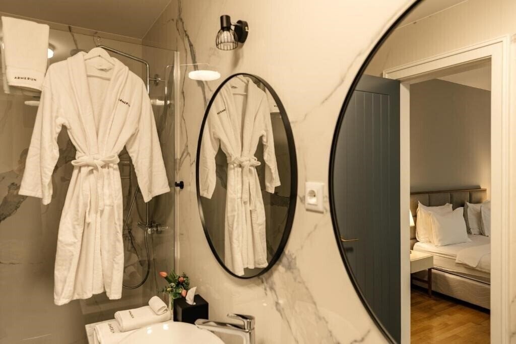 Фото Armerun Heritage Hotel & Residences 4*
