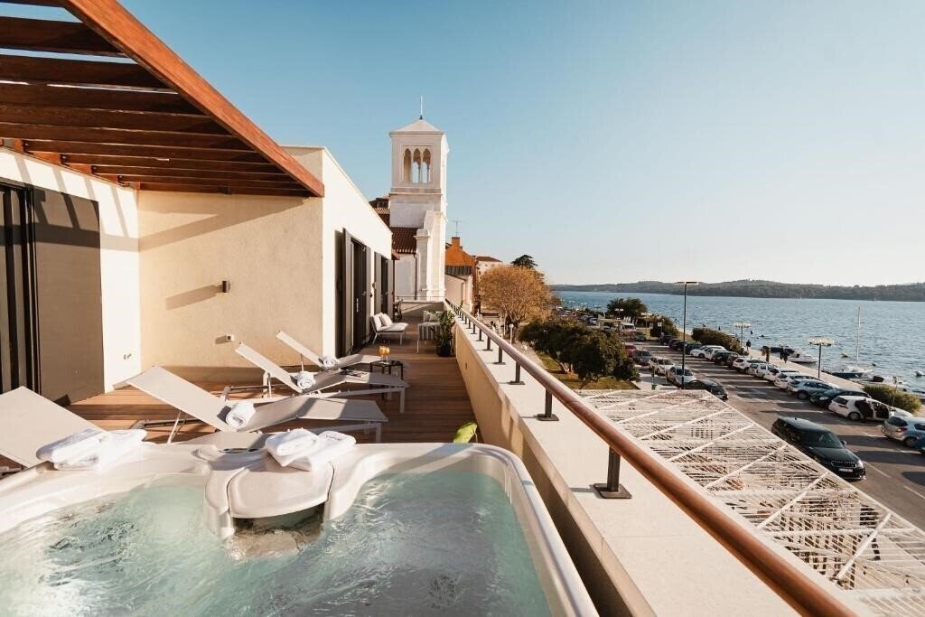 Зображення Armerun Heritage Hotel & Residences 4*