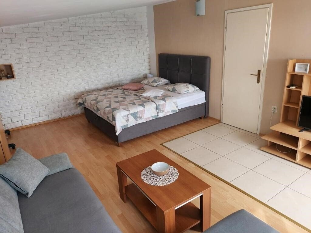 Фото App Madlena 3*
