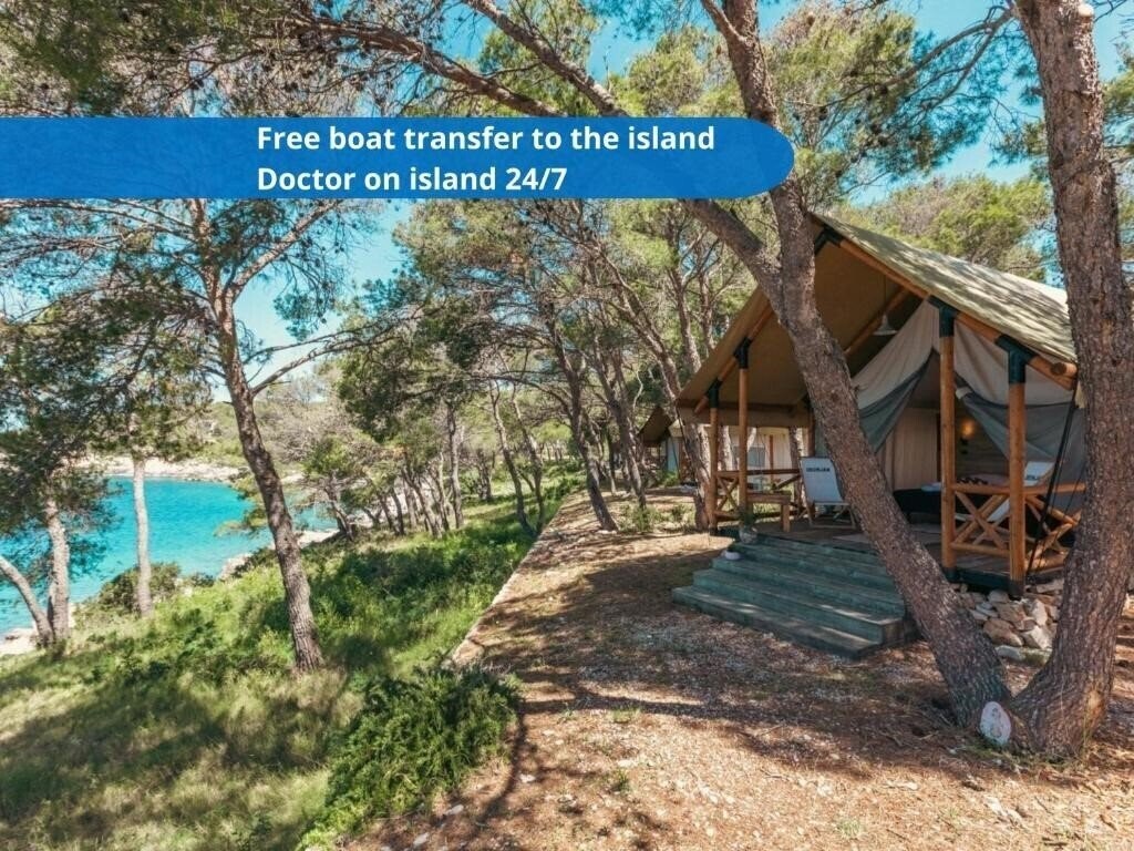 Готель Obonjan Island Resort 4*