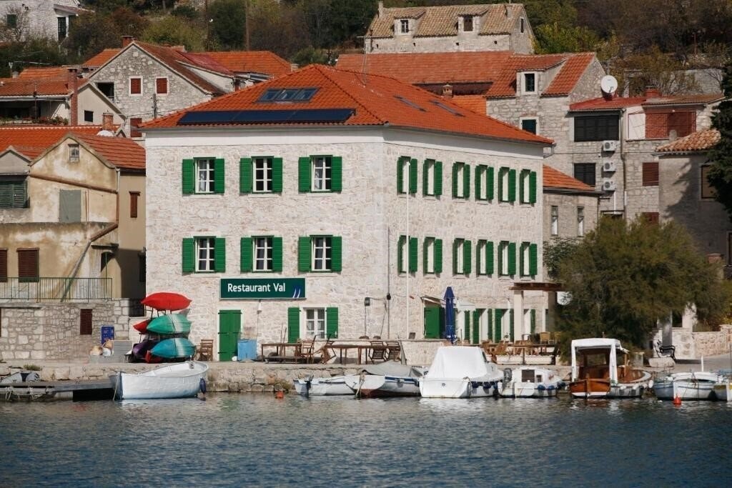 Картинка Hotel Maestral 3*
