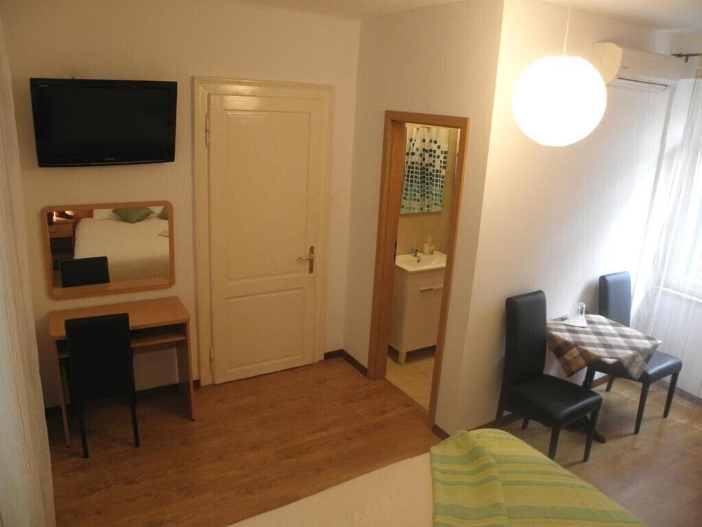 Фотографія Pansion Sibenik 3*