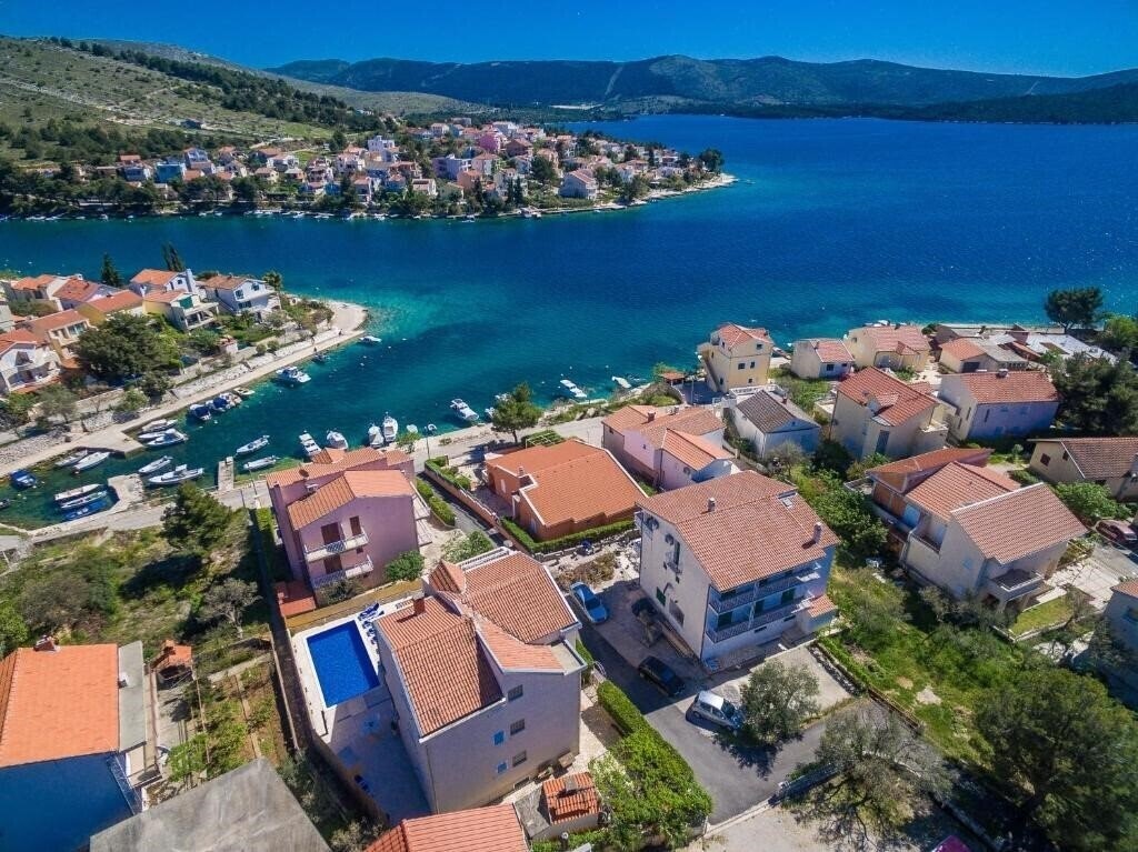 Картинка Apartments Pralija 3*