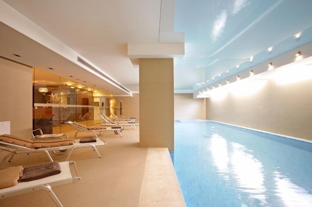 Фотография Hotel Atrium 5*