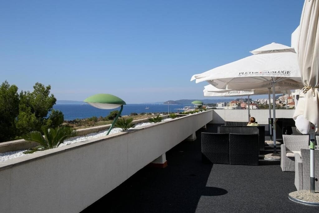 Фото Hotel Zagreb 3*