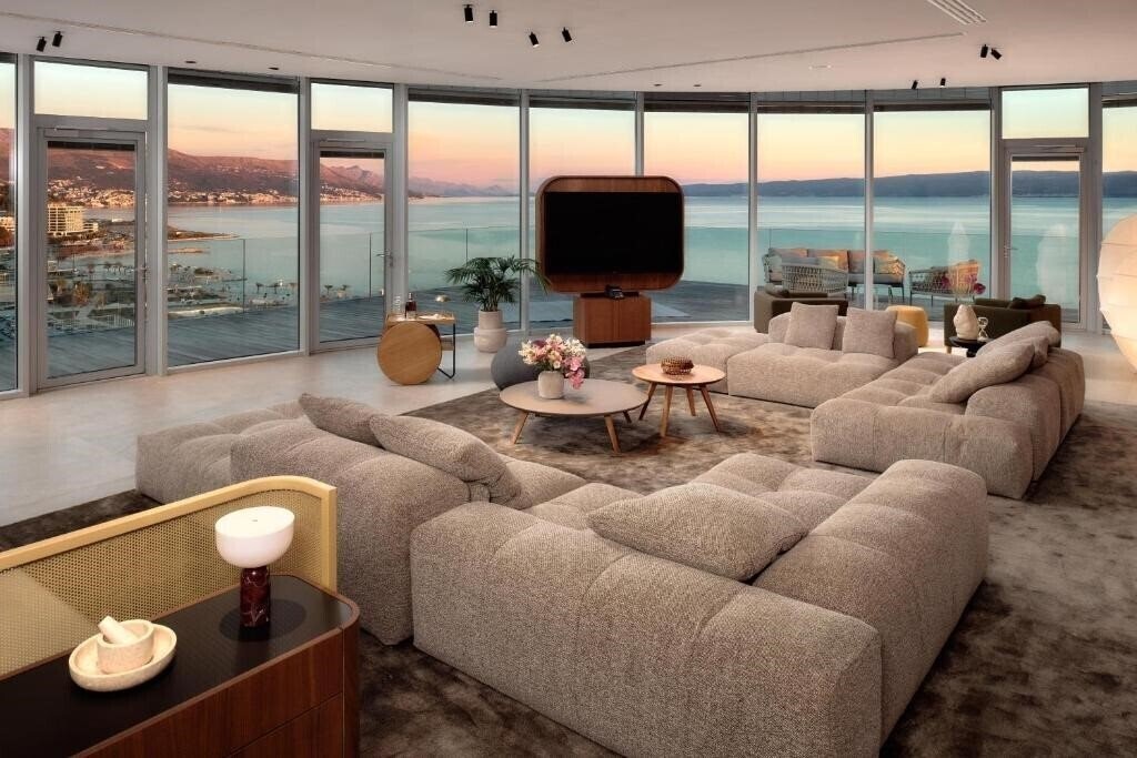 Готель Radisson Blu Resort & SPA, Split 5*