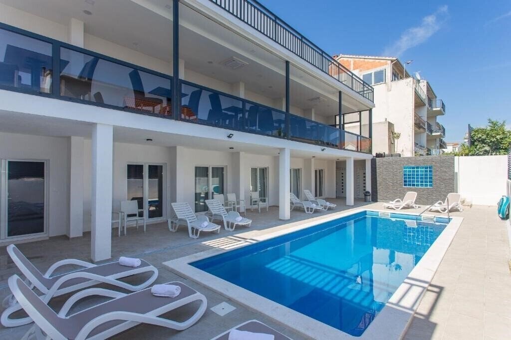 Фото All Saints Suites B&B Kastela 4*