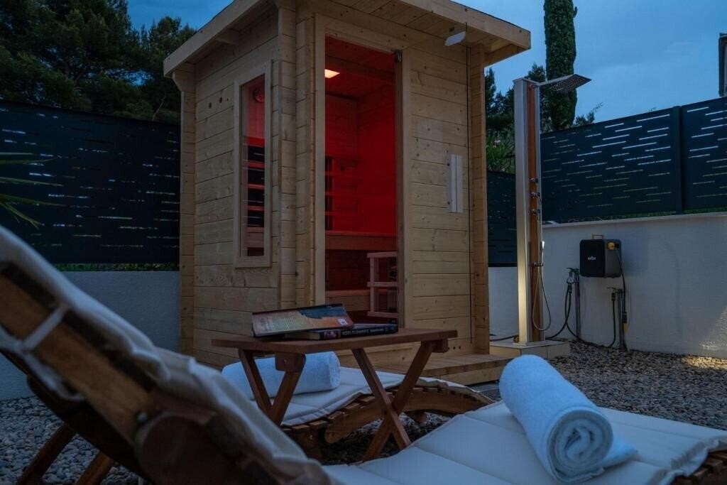 Картинка Apartments Alma 3*