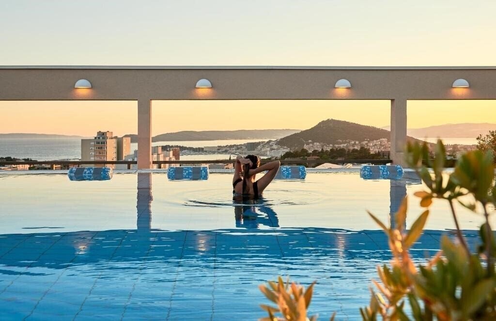 Готель Dioklecijan Hotel & Residence 4*