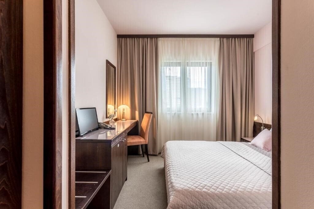 Фото As Hotel Split 3*