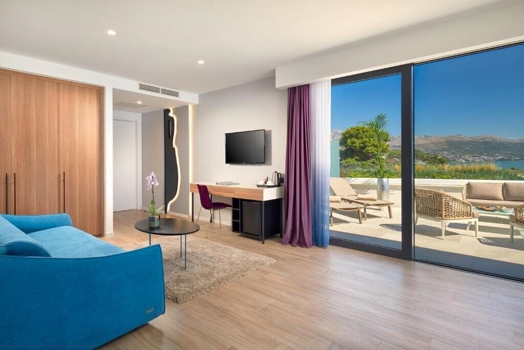 Фотография Amphora 4*