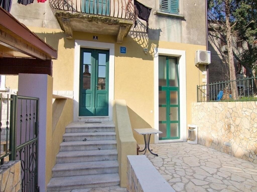 Фотографія Apartments Sanda 3*