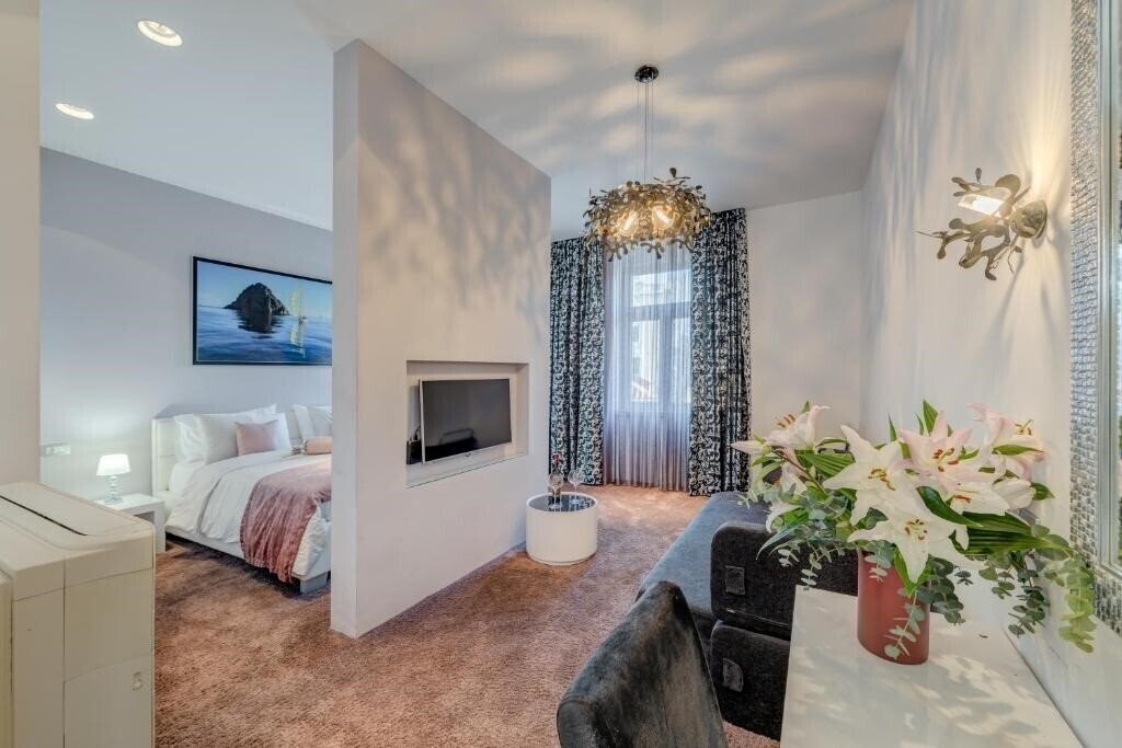Картинка Starlight Luxury Rooms 4*