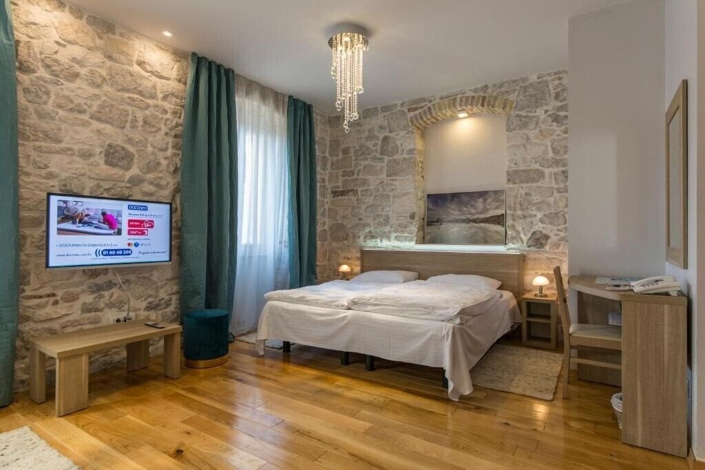 Фото Tifani Luxury Rooms 4*