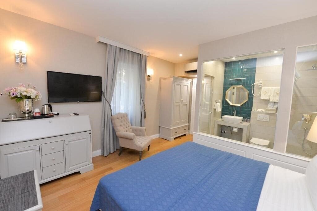 Фотография The Duke Luxury Rooms 3*