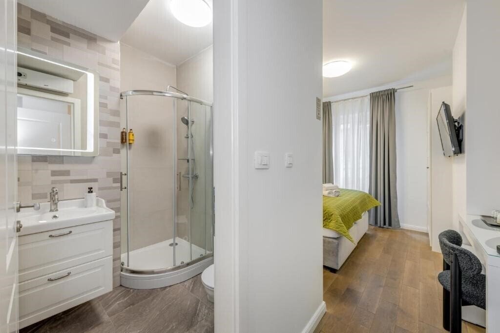 Фото Finn Luxury Rooms 4*