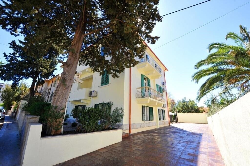 Изображение Villa Vice 4*