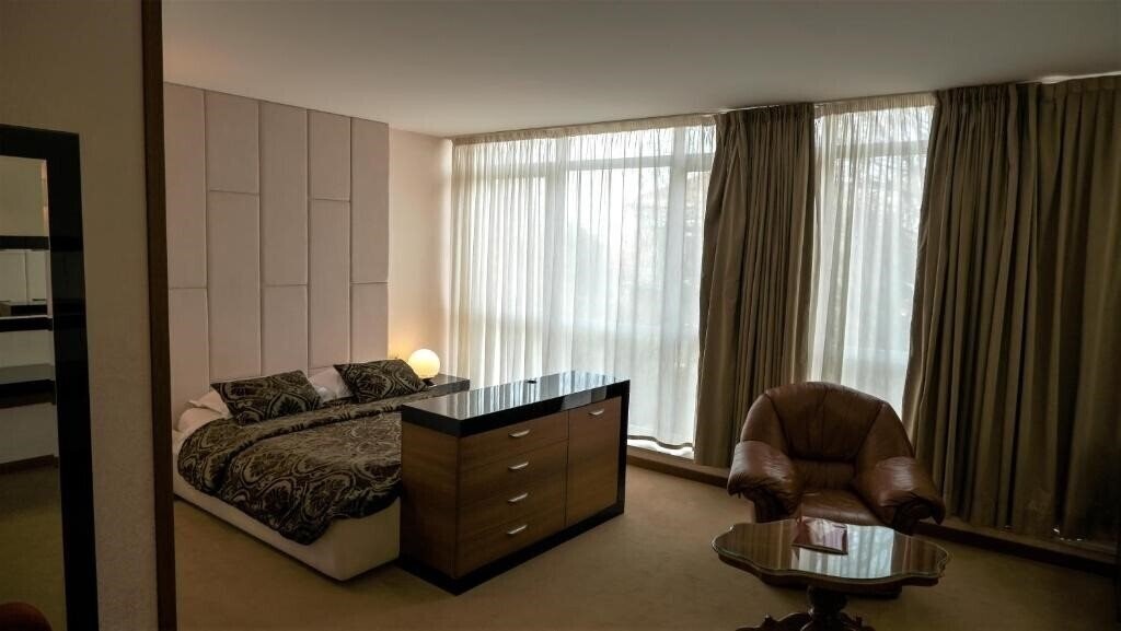 Фото Hotel Consul 3*