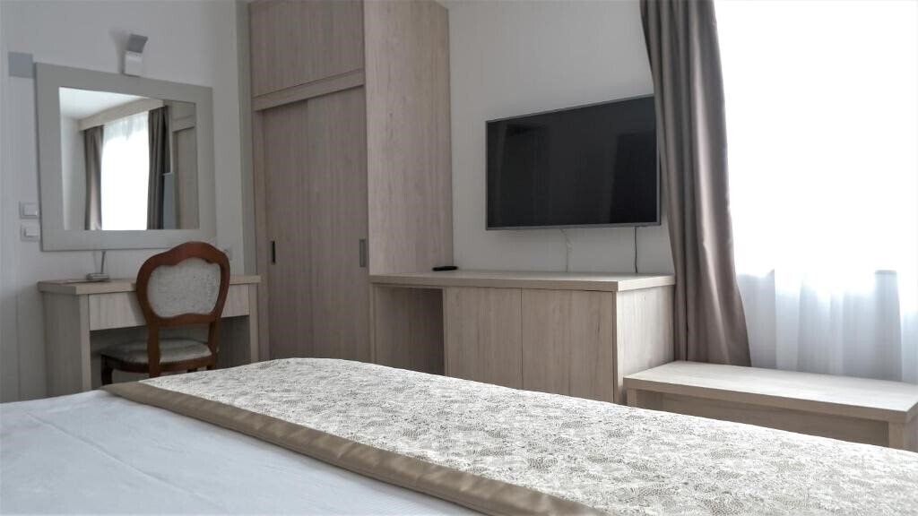Фотографія Hotel Consul 3*