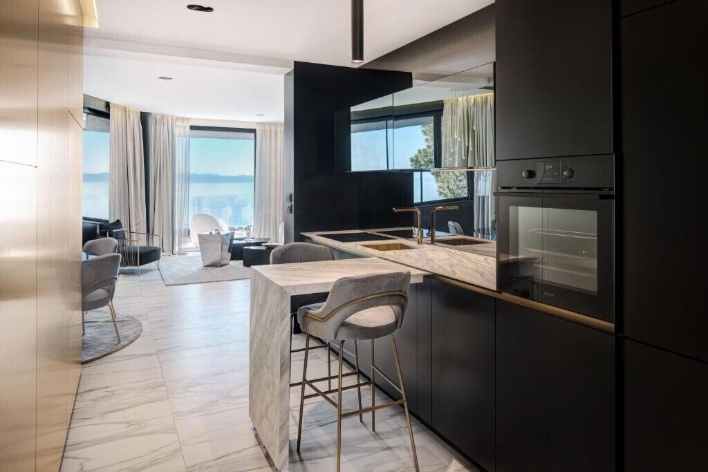 Зображення Posh Residence Luxury Suites 5*