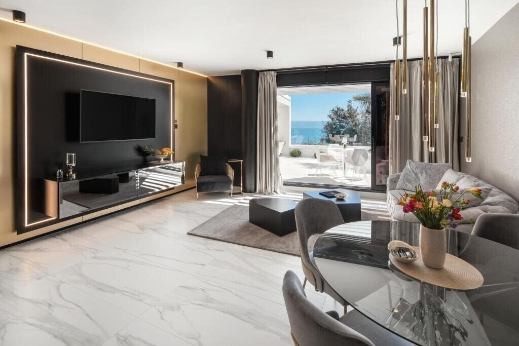 Картинка Posh Residence Luxury Suites 5*