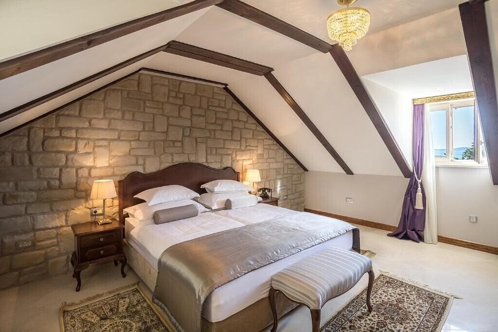 Отель Splendida Palace 4*