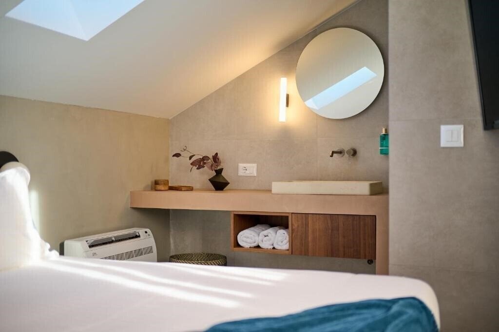 Фотографія Central Heritage Hotel 4*